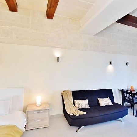 Vallettastay- Lucky Star Penthouse 501 Экстерьер фото